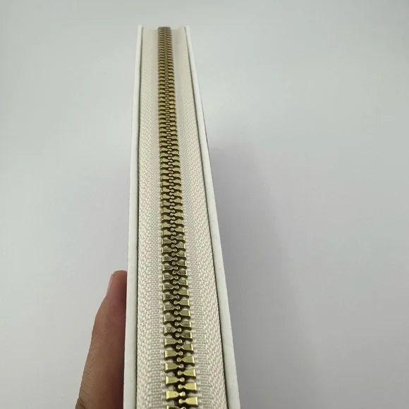 Kuromi purple zipper wallet - Brand new - Picture 5 of 7